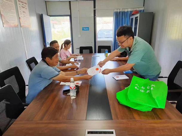 思茅分局积极提升政务服务水平 争创优质营商环境